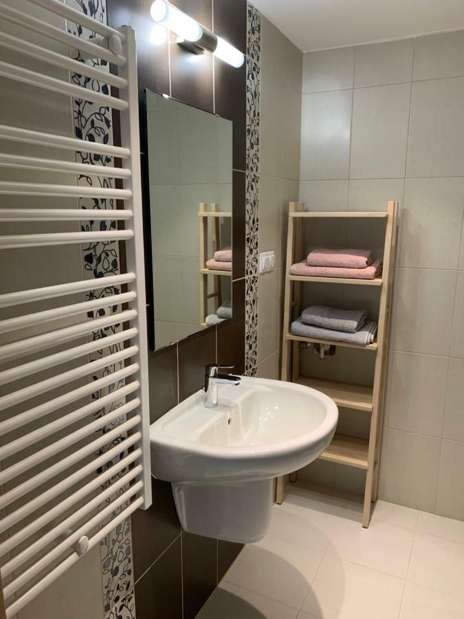 H Central Apartment Hévíz Εξωτερικό φωτογραφία